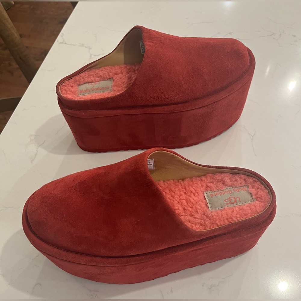 Gently Used UGG X Molly Goddard platform size 7 UGGS. Runway Style. RARE! - Picture 5 of 8